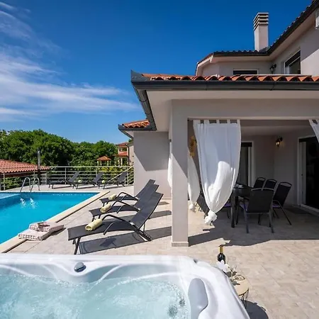Villa Nubia *